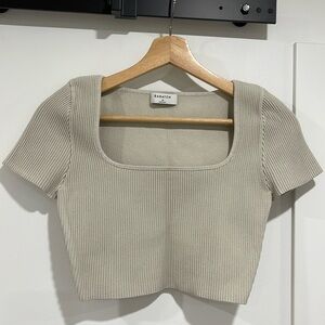 Women’s Crop BABATON shirt